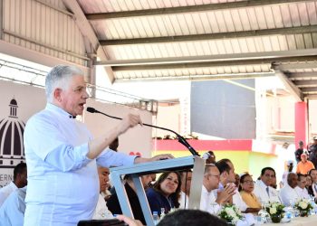 Eduardo Estrella dice que Abinader seguirá gobernando 5 años y medio más