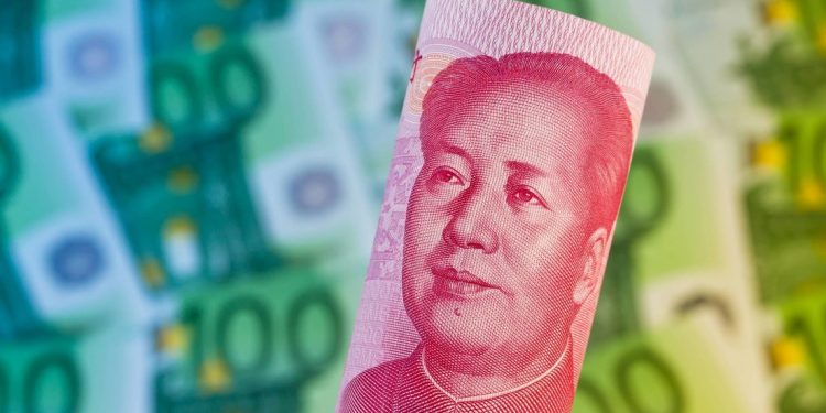 El yuan supera al euro en las reservas de divisas de Brasil