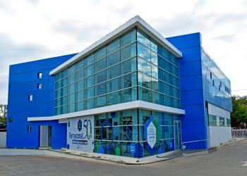 Farmaconal presentó su División Quirúrgica