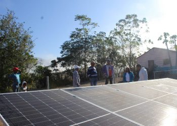 IDDI Lleva energía eléctrica a comunidades aisladas de Elías Piña y Santiago Rodríguez