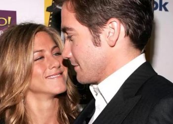 Jake Gyllenhaal confiesa que grabar escenas de sexo con Jennifer Aniston fue una «tortura»