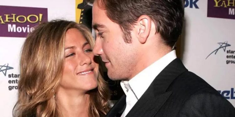 Jake Gyllenhaal confiesa que grabar escenas de sexo con Jennifer Aniston fue una «tortura»