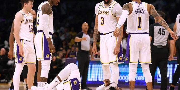 Agresión en los testículos y expulsión: el nuevo cruce entre LeBron James y Dillon Brooks que da que hablar en la NBA