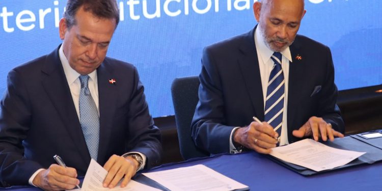 MICM e INABIE desarrollarán capacidades de más de 300 mipymes para seguir mejorando servicios a los estudiantes