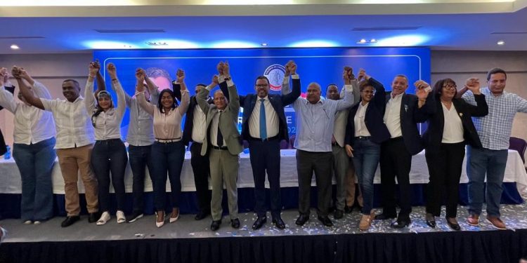 Con un llamado de unidad movimiento Más Cambio lanza precandidatura al Colegio de Abogados