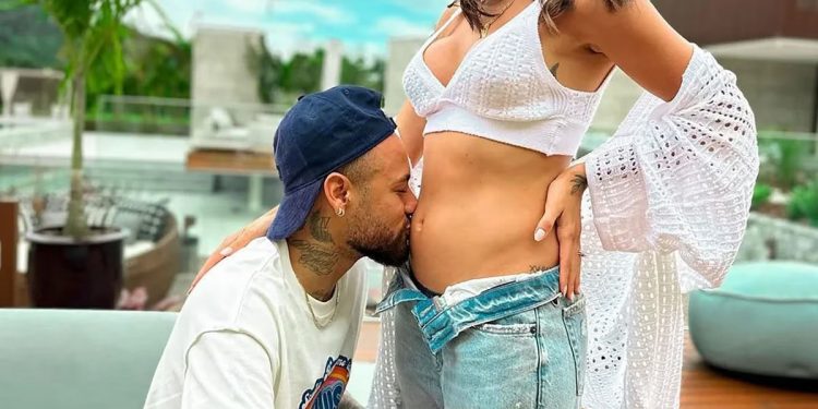 Neymar y su novia Bruna Biancardi anunciaron que serán padres