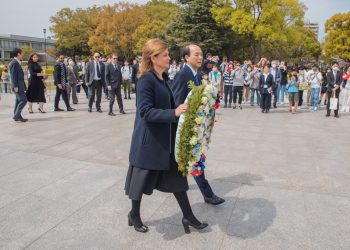 Vicepresidenta Raquel Peña Rinde Tributo a caídos por bomba atómica en Hiroshima