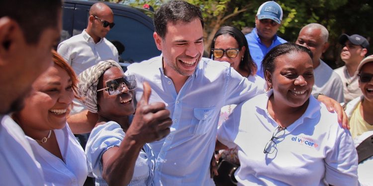 Roberto Ángel: ”Las inversiones e impacto en políticas sociales de Abinader, confirman efectivo combate a la pobreza”