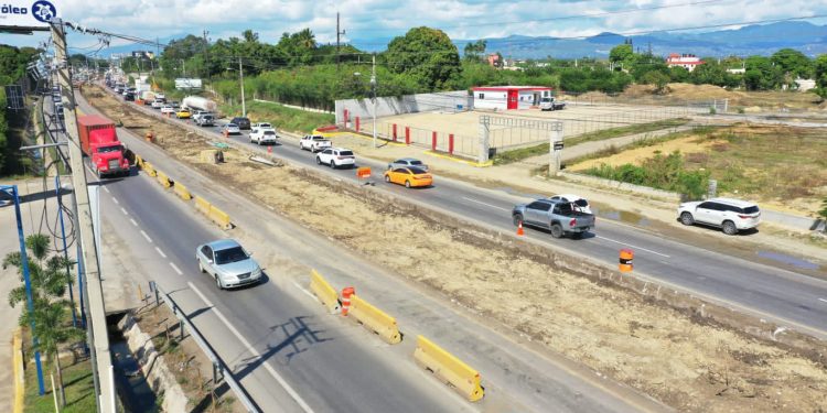 Resaltan avances ampliación autopista Duarte y eficiencia de remodelada circunvalación Norte