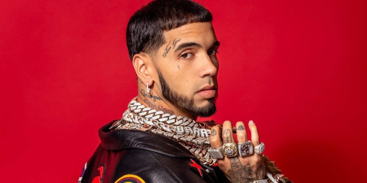 Anuel AA dice que su delgadez le hizo pensar que estaba enfermo