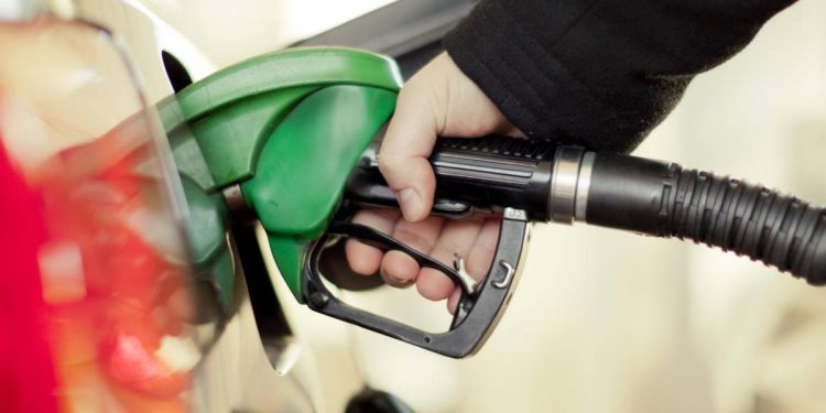 Gobierno mantiene sin variación precio de todos los combustibles con subsidio RD$102.5 millones