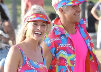 Margot Robbie y Ryan Gosling son muy Ken y Barbie