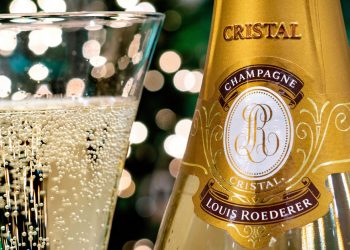 Bloomberg: El champán está superando al oro y al S&P 500