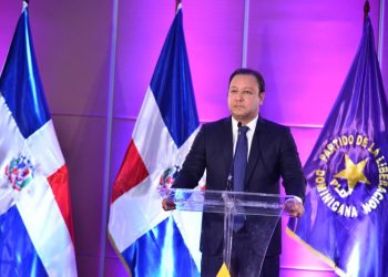 Abel Martínez lamenta renuncia de Francisco Javier García; valora su experiencia y el trabajo desempeñado