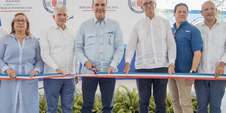 Presidente Abinader inaugura rehabilitada Planta de Tratamiento Noriega II y otras obras de agua potable