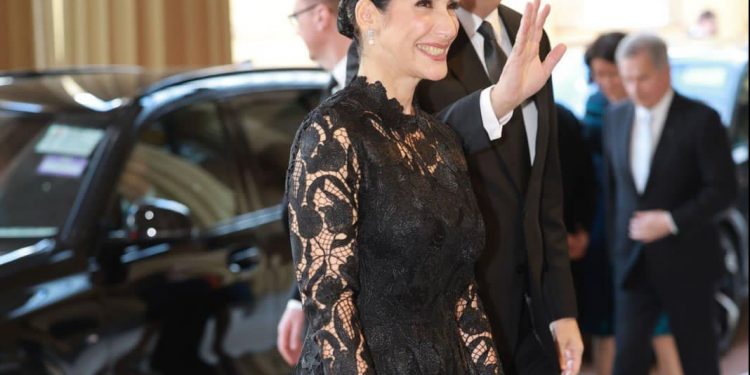 Presidente Abinader y primera dama asisten a recepción ofrecida por los Reyes Inglaterra