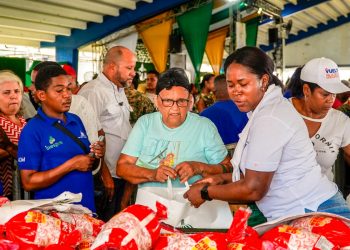 Más de 90 mil personas de distintas clases sociales se abastecen de alimentos en ferias “Inespre Está de Madre”
