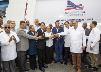 Liga Municipal Dominicana dona equipos para manejo de desechos a tres hospitales de Santiago valorados en RD$10 millones