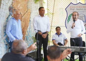 Raúl Di Blasio recibe acogida en Moca