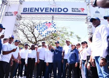 Cientos de personas participan en Ruta de la Salud en la provincia Espaillat