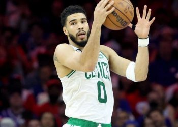 Tatum resurge a tiempo y los Celtics fuerzan el séptimo partido ante Sixers
