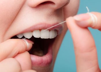 Hilo dental: quién debe usarlo y consejos para una buena higiene