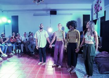 Con espectáculo A-isla-2, Centro Cultural Banreservas celebra Día de la Danza