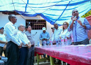 Emblemáticos dirigentes del PLD y PRSC en Azua pasan al PRM