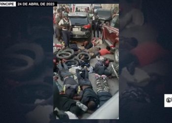 Hartos de la violencia de las pandillas, los haitianos se toman la justicia por su mano