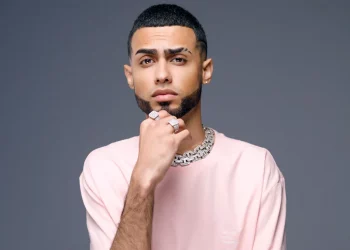 Jay Wheeler nació de una oportunidad y ahora ayuda a otros talentos, como el que descubrió en TikTok
