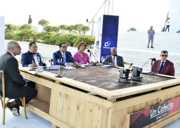El 14% del presupuesto general de Salud Pública se va en atención población haitiana