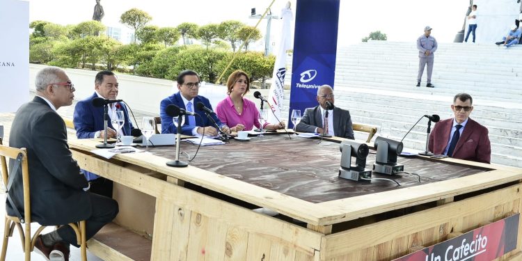El 14% del presupuesto general de Salud Pública se va en atención población haitiana