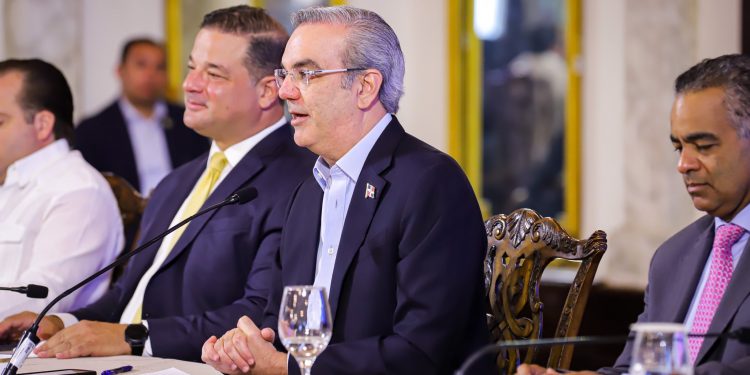 Presidente Abinader proyecta en 4 años RD logre meta de que no exista vertedero a cielo abierto