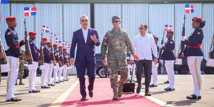 Presidente Abinader sale hacia Belice para participar en la LVll Cumbre de Jefes de Estados y Gobierno del SICA