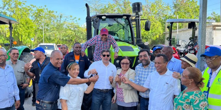 Ministerio de Agricultura acude en Auxilio de los productores de Jimaní, Barahona y Neyba