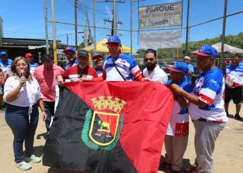 Ayuntamiento de Ponce PR declara hijo adoptivo al empresario y propulsor deportivo jarabacoense Memo Peñaló