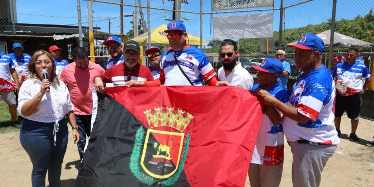 Ayuntamiento de Ponce PR declara hijo adoptivo al empresario y propulsor deportivo jarabacoense Memo Peñaló