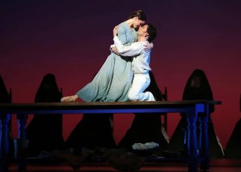 “Como agua para chocolate” deslumbra en el mayor escenario de ballet de Nueva York
