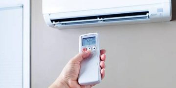 ¡No lo hagas! La temperatura que jamás debes colocar en tu aire acondicionado