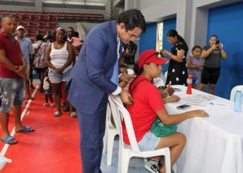 Fundación Raymond Rodríguez realizó un operativo de salud junto a líderes comunitarios del Ensanches Bermúdez