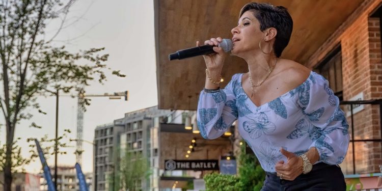 Izis La Enfermera de la Salsa estará presente en el Vineland Music Festival