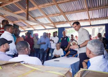 Propeep da asistencia y repara viviendas a familias en tres provincias del Sur afectadas por lluvias