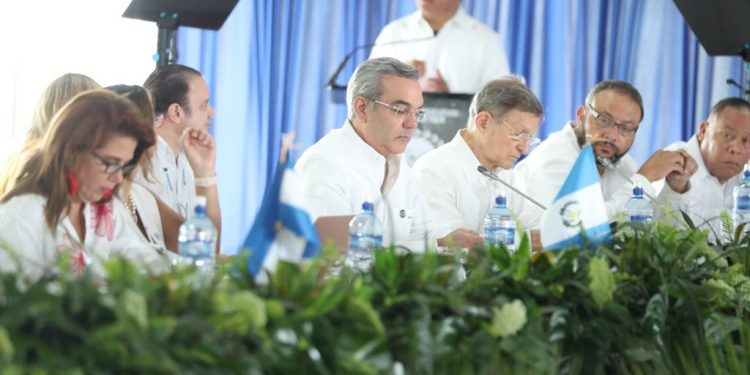 SICA: Ante llamado del presidente Abinader, El Salvador anuncia establecerá oficina de cooperación en Haití