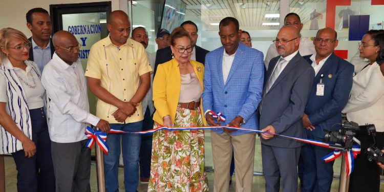 Titulación de Terrenos del Estado inaugura en Santiago oficina Regional Norte