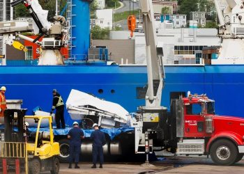 Llegaron a Canadá los restos del sumergible Titan recuperados en el océano Atlántico