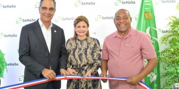 Vicepresidenta encabeza inauguración oficina de servicios de SeNaSa en SDO