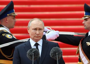 Putin armará con tanques a su guardia pretoriana tras admitir que Rusia estuvo al borde de “una guerra civil”