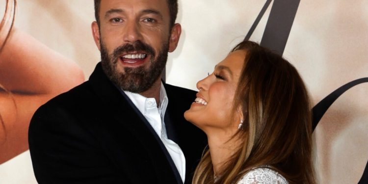 JLo publica una foto de Ben Affleck sin camiseta