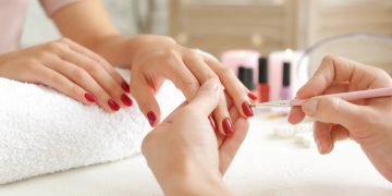 Estos son los riesgos de la manicura semipermanente