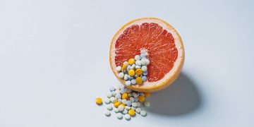 Dime qué fármaco tomas y te diré qué alimentos evitar